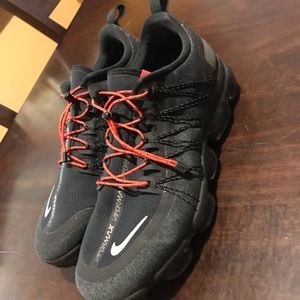 Nike vapormax utility (rare color) (basically new)